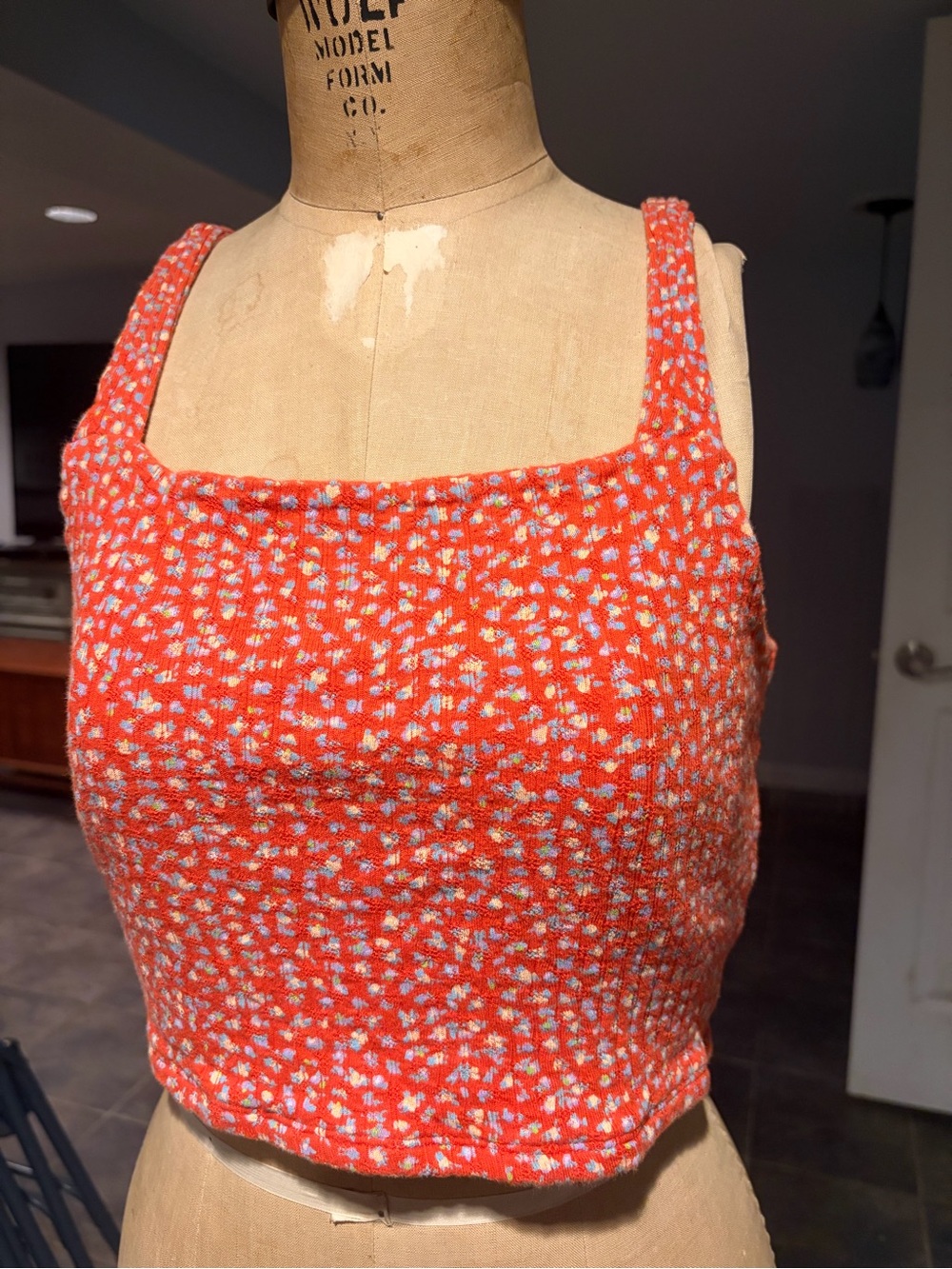 American Eagle Orange Floral Tank Top
